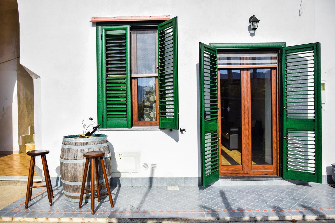 Casa Vacanze Tramonti Bagian luar foto