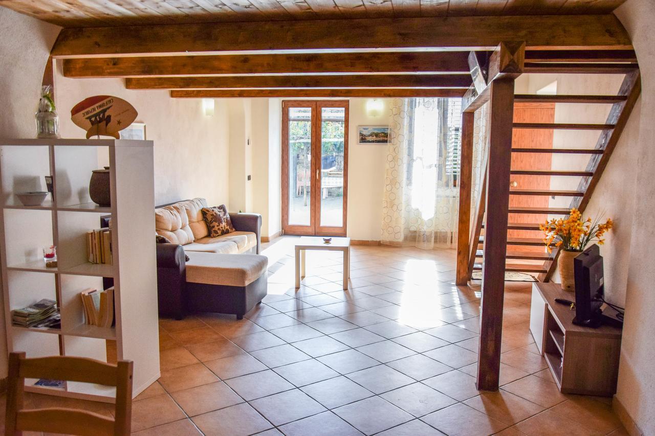 Casa Vacanze Tramonti Bagian luar foto