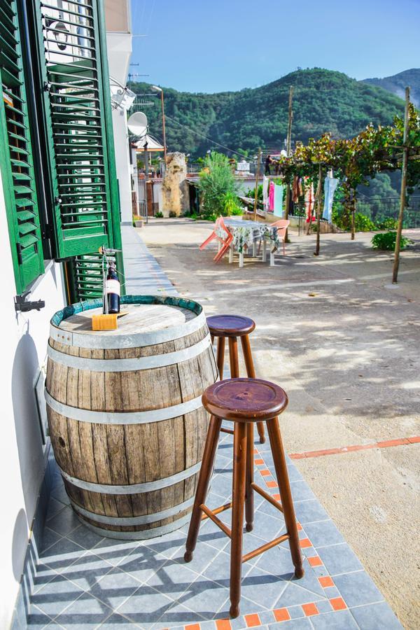 Casa Vacanze Tramonti Bagian luar foto